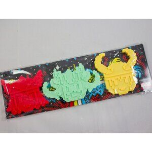 Loot Crate 8-Bit Asgard Marvel Pixelated Thor Loki & Hela Cookie Cutter Set 2017